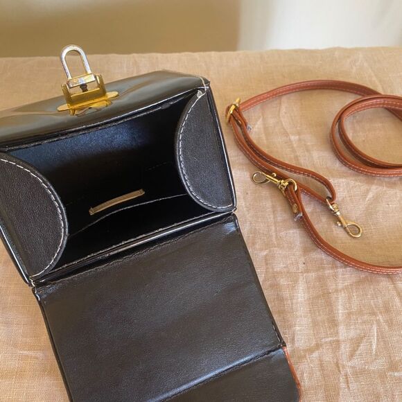 Vintage Patent Leather Mini Box Purse with removable strap - Picture 2 of 4